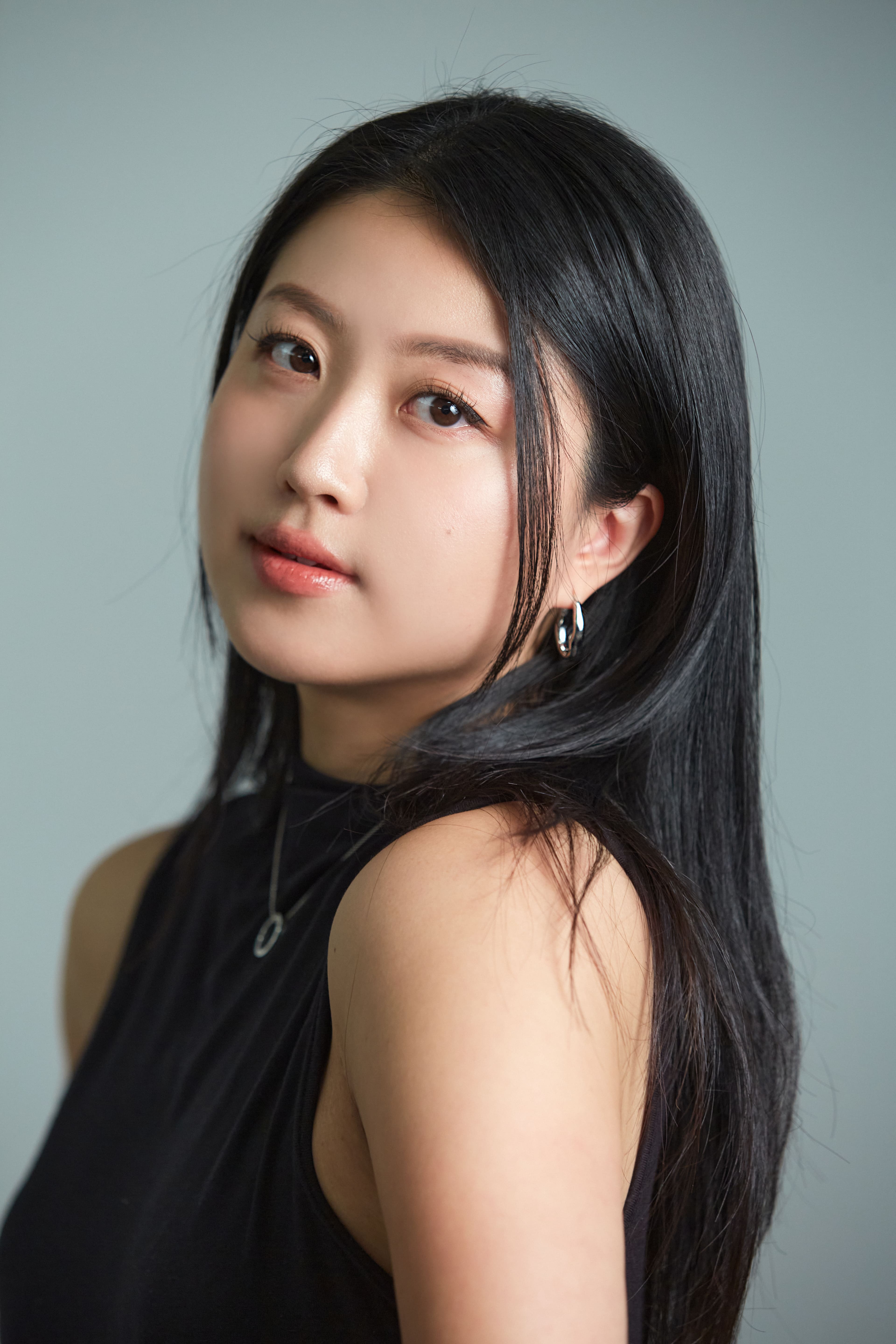 Yurim, Korean teacher